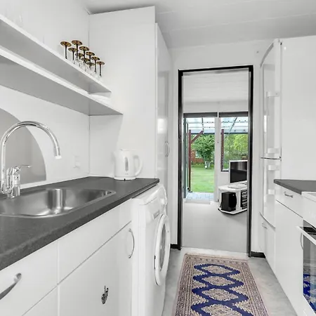 בית נופש 3 Bedroom Stunning In *